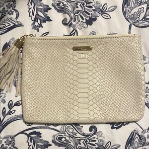 Gigi New York - Leather Cream Clutch with Snake Texture